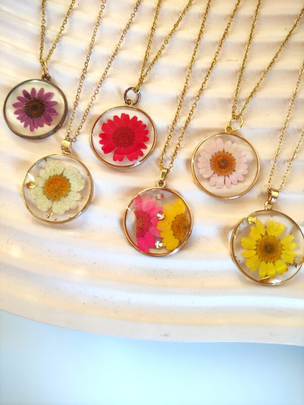 Daisy Delight Pendant